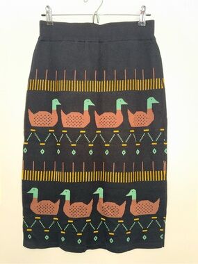 New Pepaloves Mallard Duck Pattern Midi Pencil Skirt in Black, Large